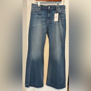 7 For All Mankind Dojo Jean. 33x31 Tailorless